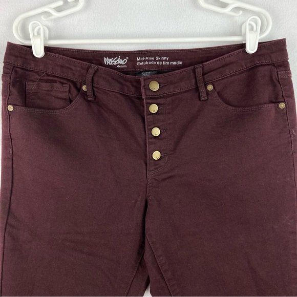 Mossimo Denim Women’s Wine Denim Jeans
Size 14/32R Skinny Super Stretch - Picture 2 of 10